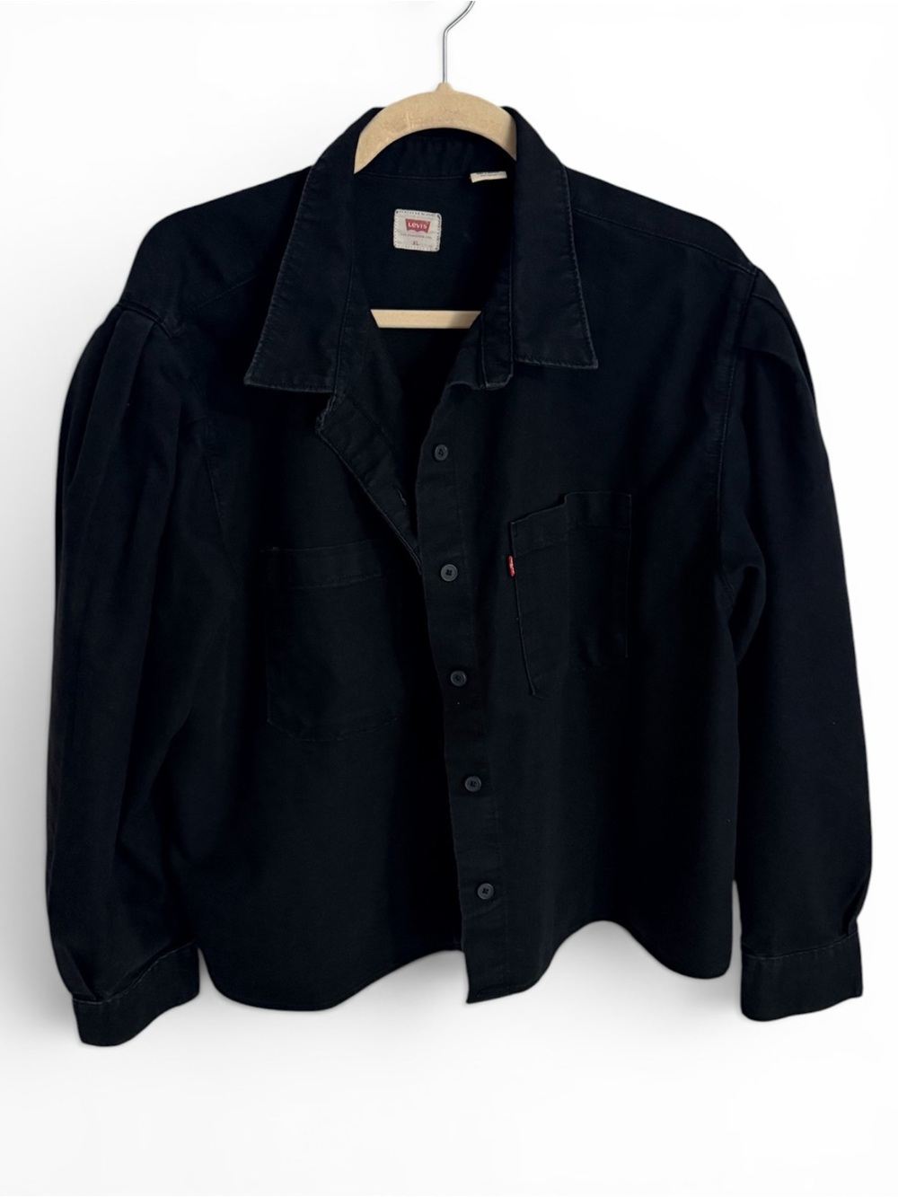 Levi’s Women's Black Overshirt Jacket - Casual Button-Up - Picture 2 of 6